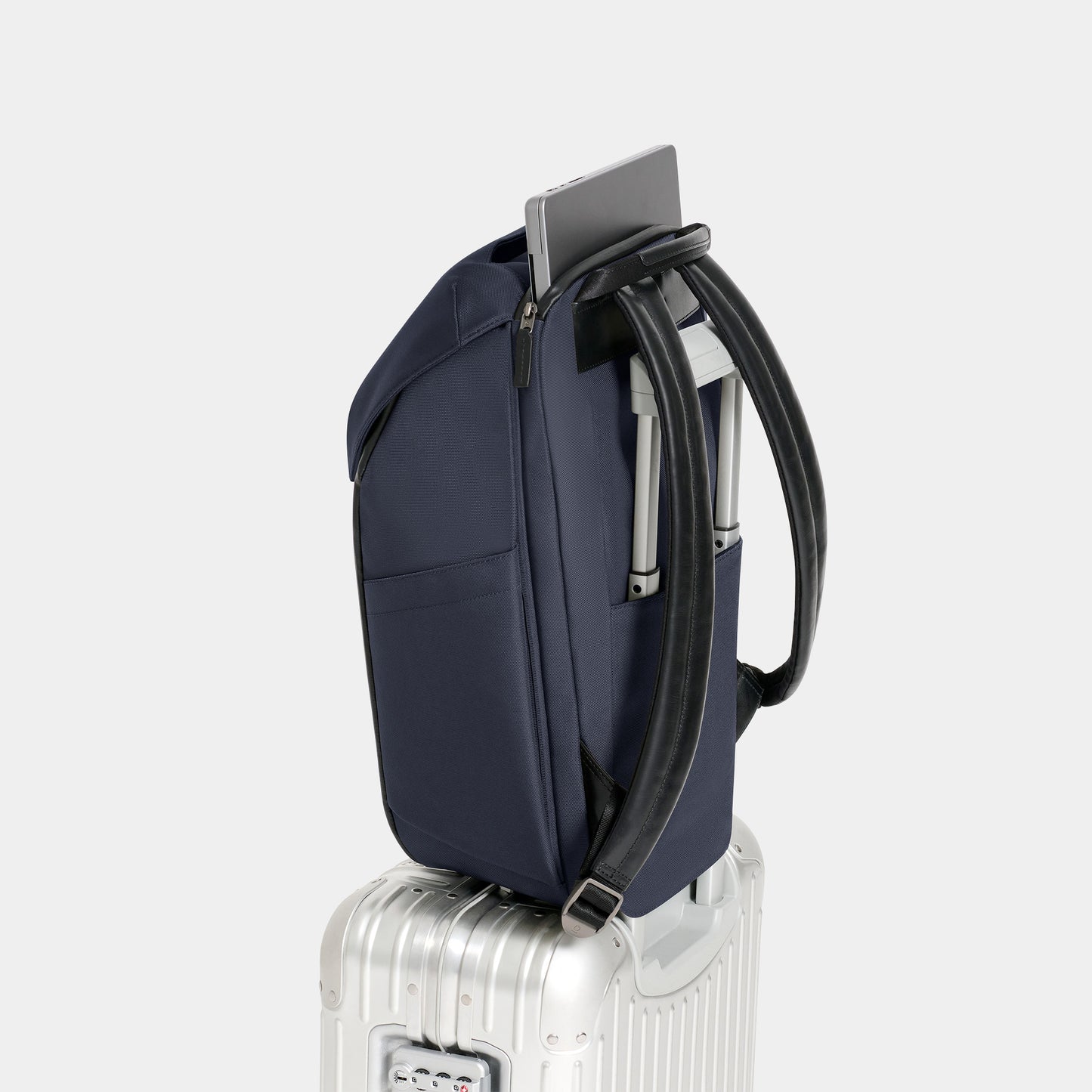 Capstone Backpack - Navy