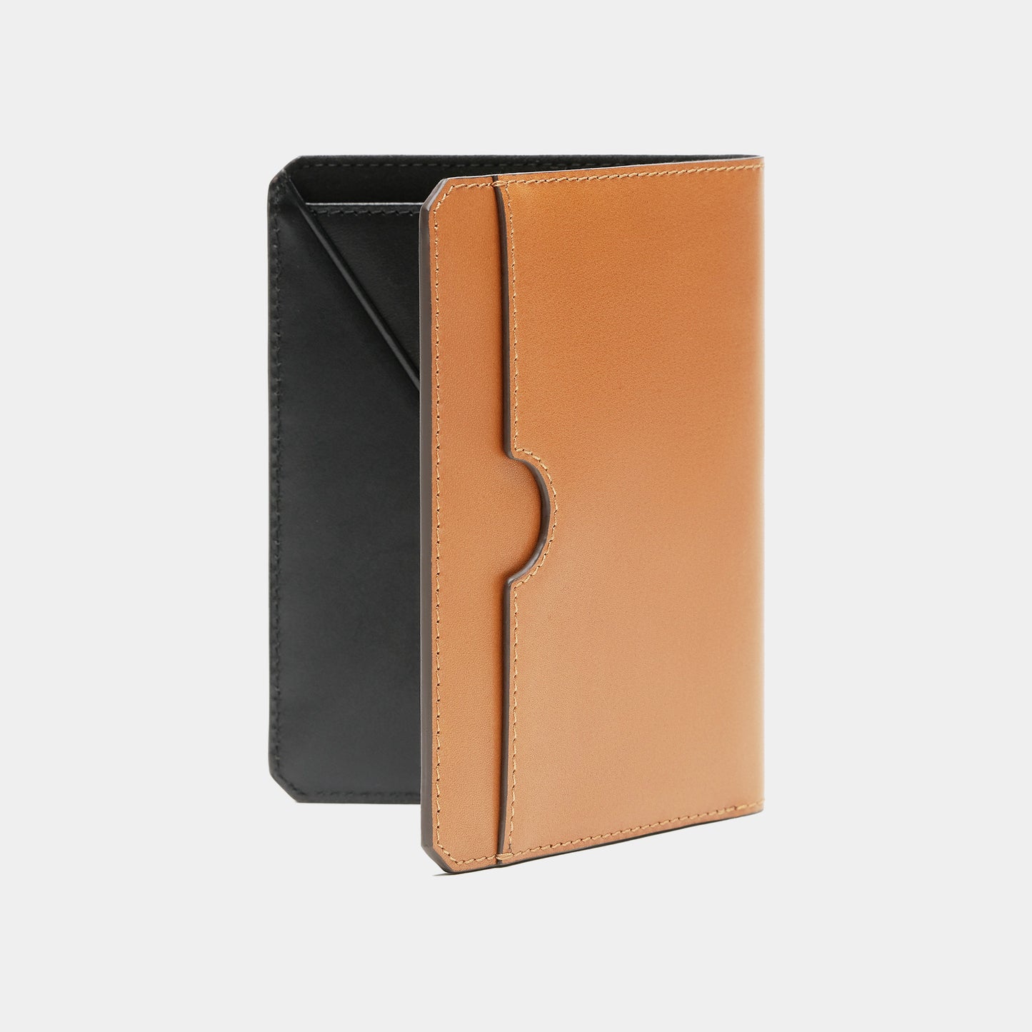 Passport Wallet - Cognac