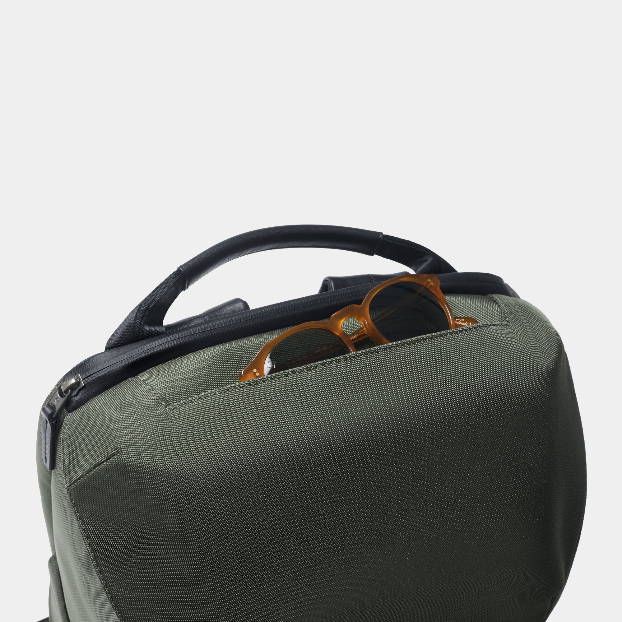 Capstone Backpack - Olive | Stuart & Lau