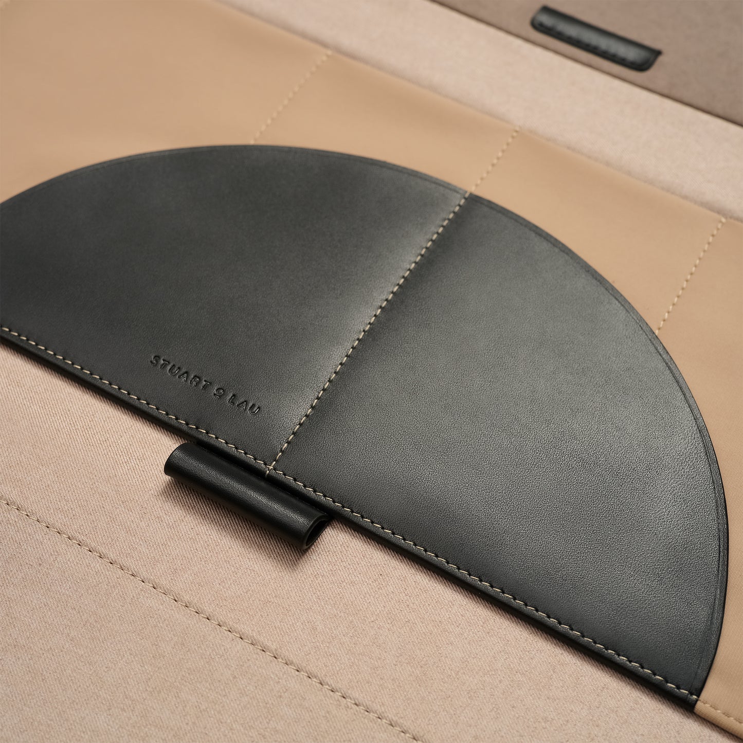 Portfolio - Black