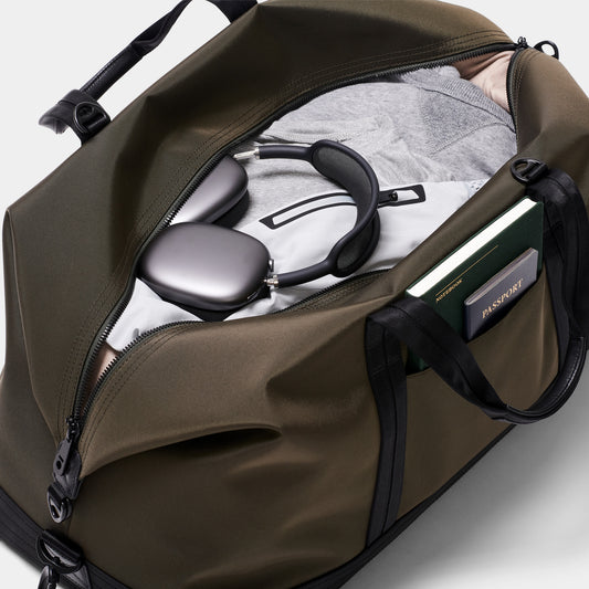 Stuart & Lau Campaign Multipurpose Carryall Bag » Gadget Flow